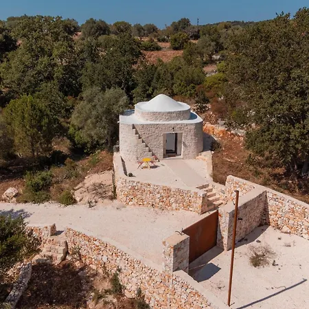 Vila Trulli Meridiem Con Piscina