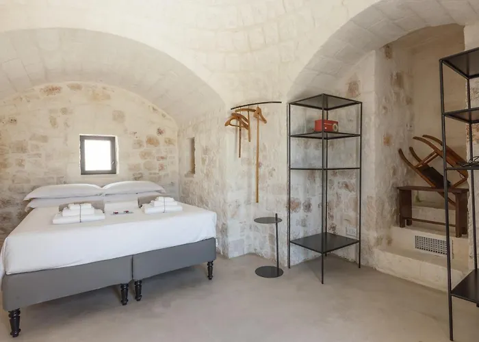 别墅 Trulli Meridiem Con Piscina