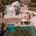 Trulli Meridiem Con Piscina * Ostuni