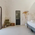 Trulli Meridiem Con Piscina Villa *