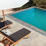 Trulli Meridiem Con Piscina Ostuni