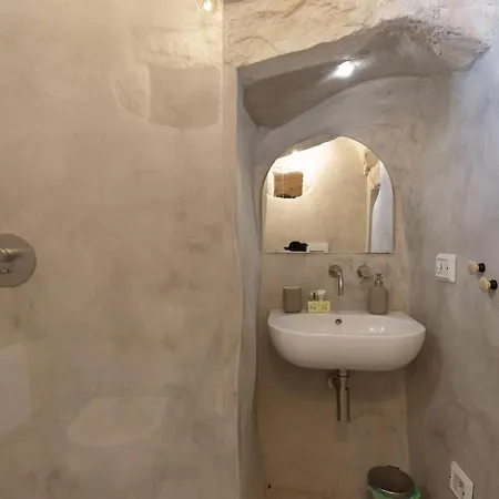 Trulli Meridiem Con Piscina Ostuni