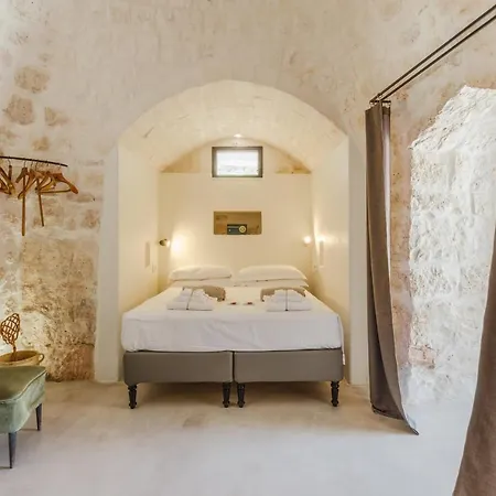 Trulli Meridiem Con Piscina * Ostuni