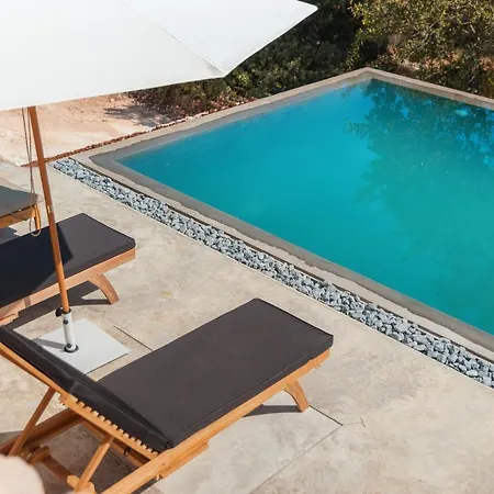 Trulli Meridiem Con Piscina Villa Ostuni