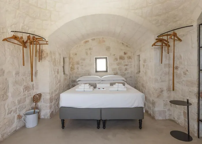 Trulli Meridiem Con Piscina 빌라